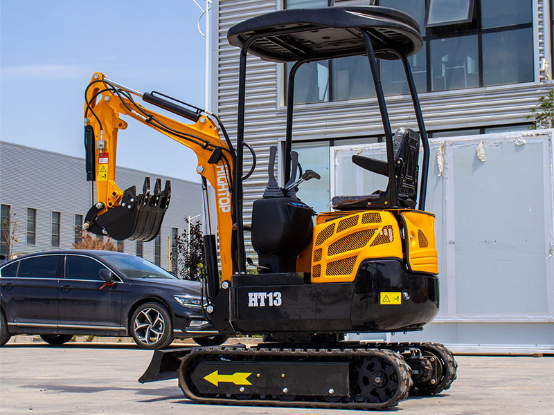 小型挖掘機機身發(fā)熱時應檢查哪些地方？